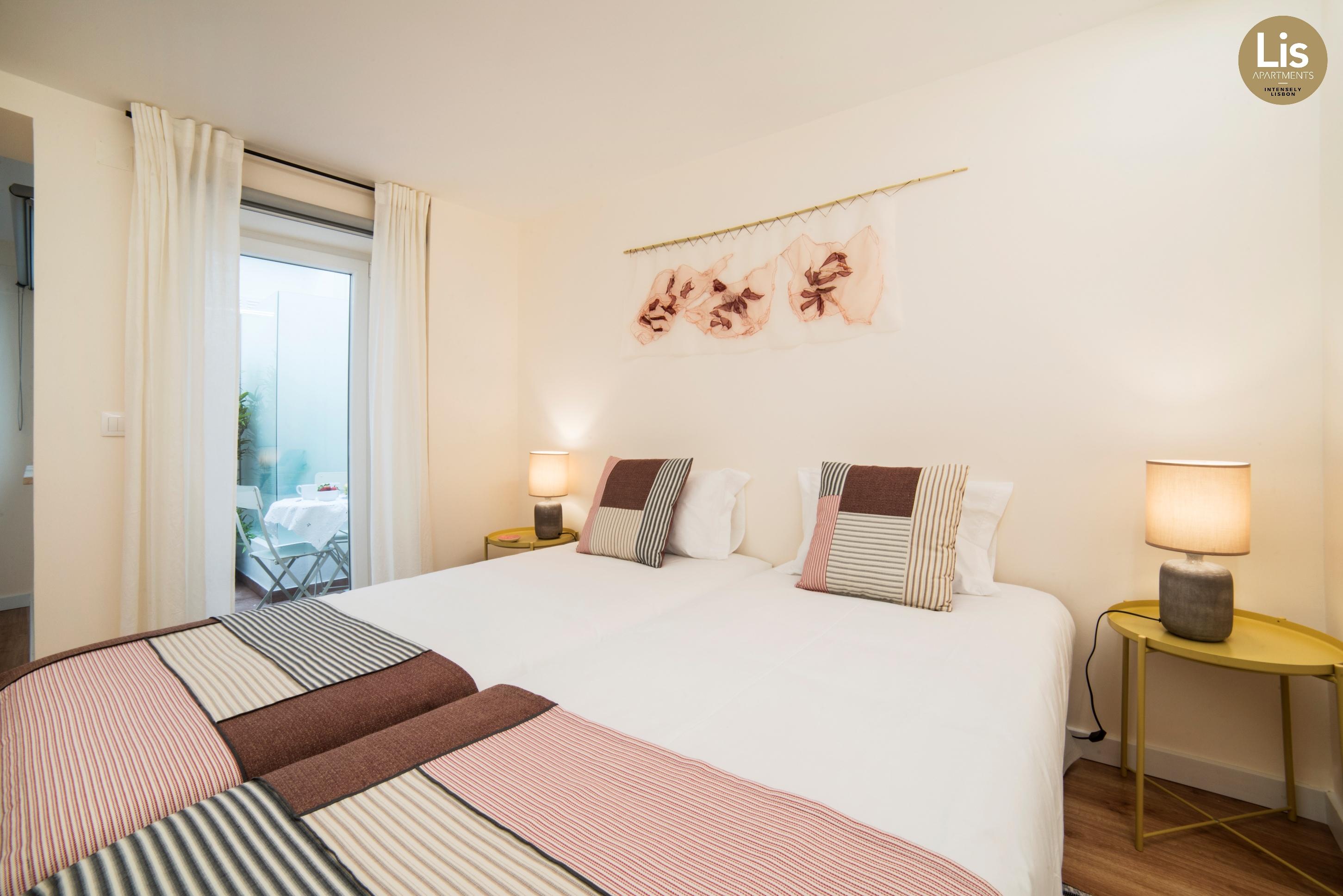 Lis Apartments Лиссабон Экстерьер фото