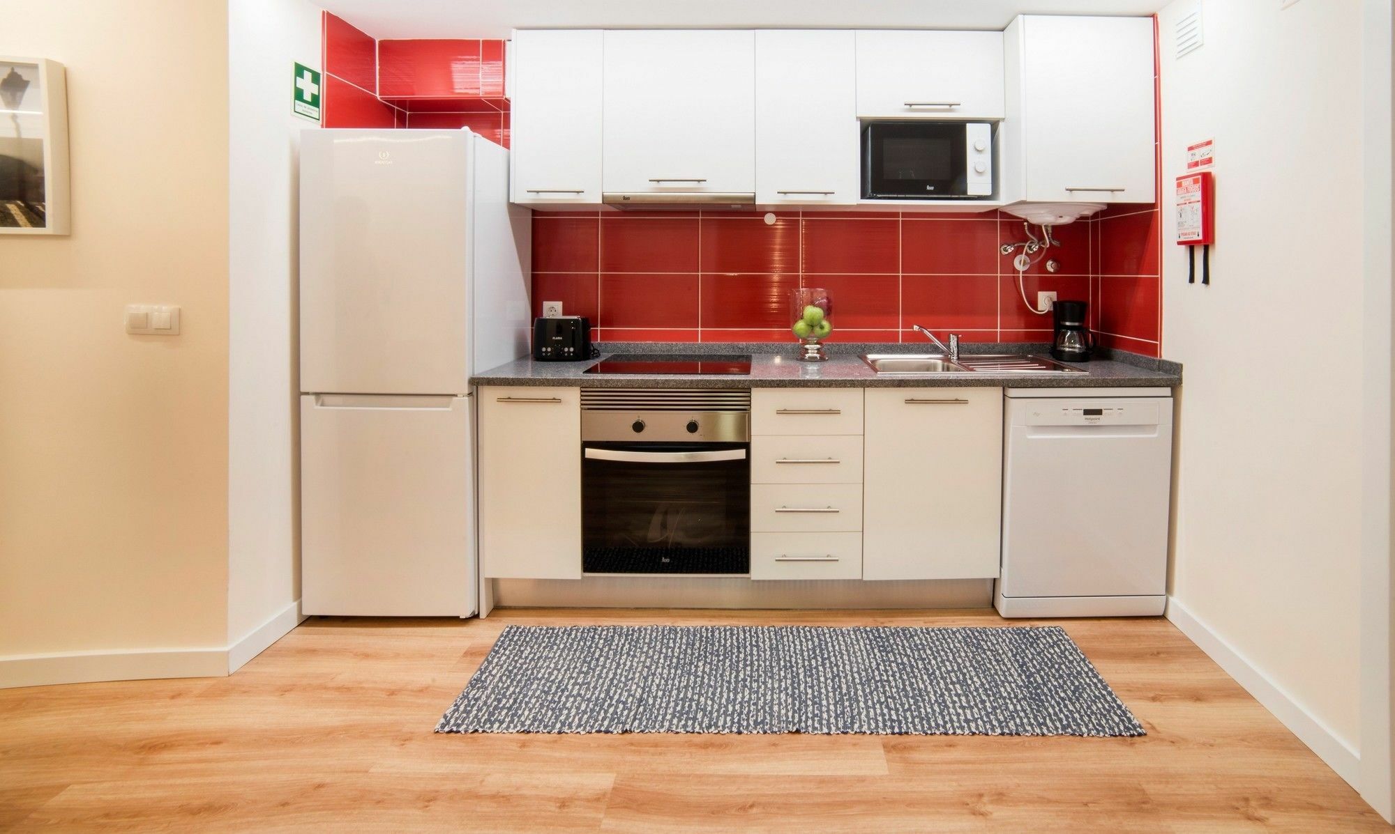 Lis Apartments Лиссабон Экстерьер фото