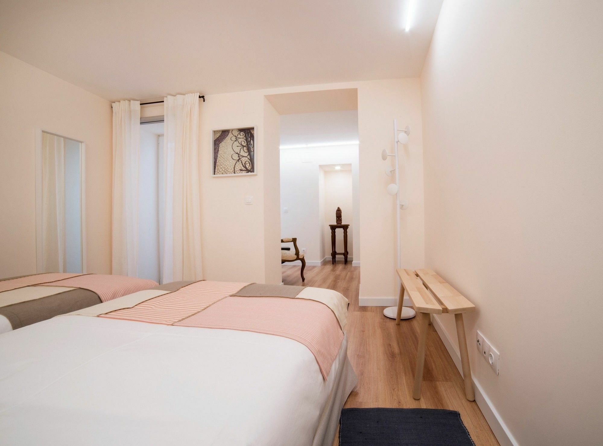 Lis Apartments Лиссабон Экстерьер фото