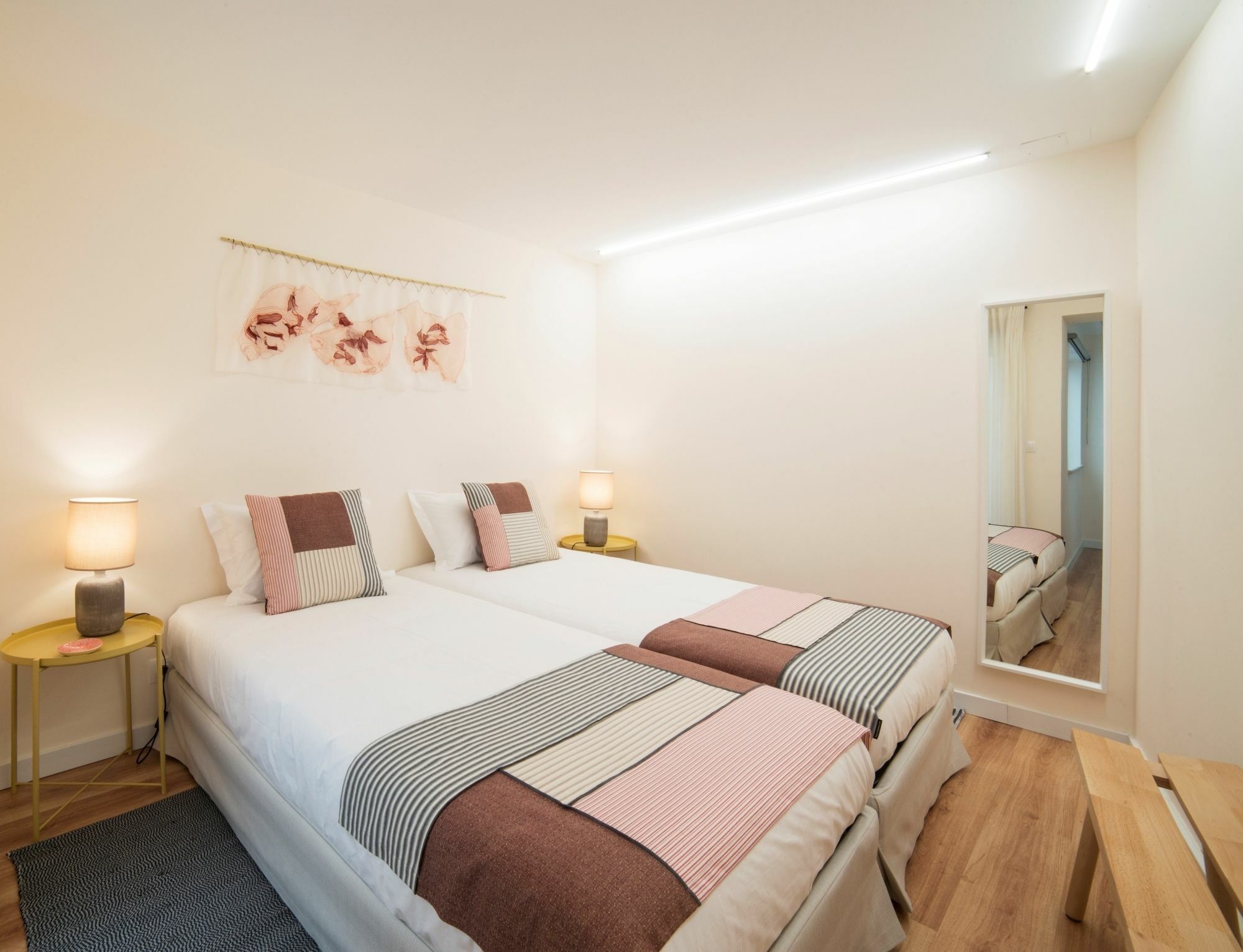 Lis Apartments Лиссабон Экстерьер фото